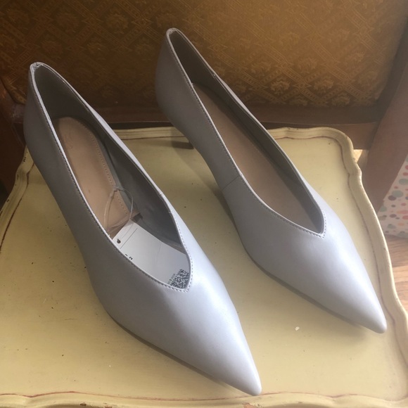 Gray pointy pumps 2” heel Sz 10 - Picture 6 of 7